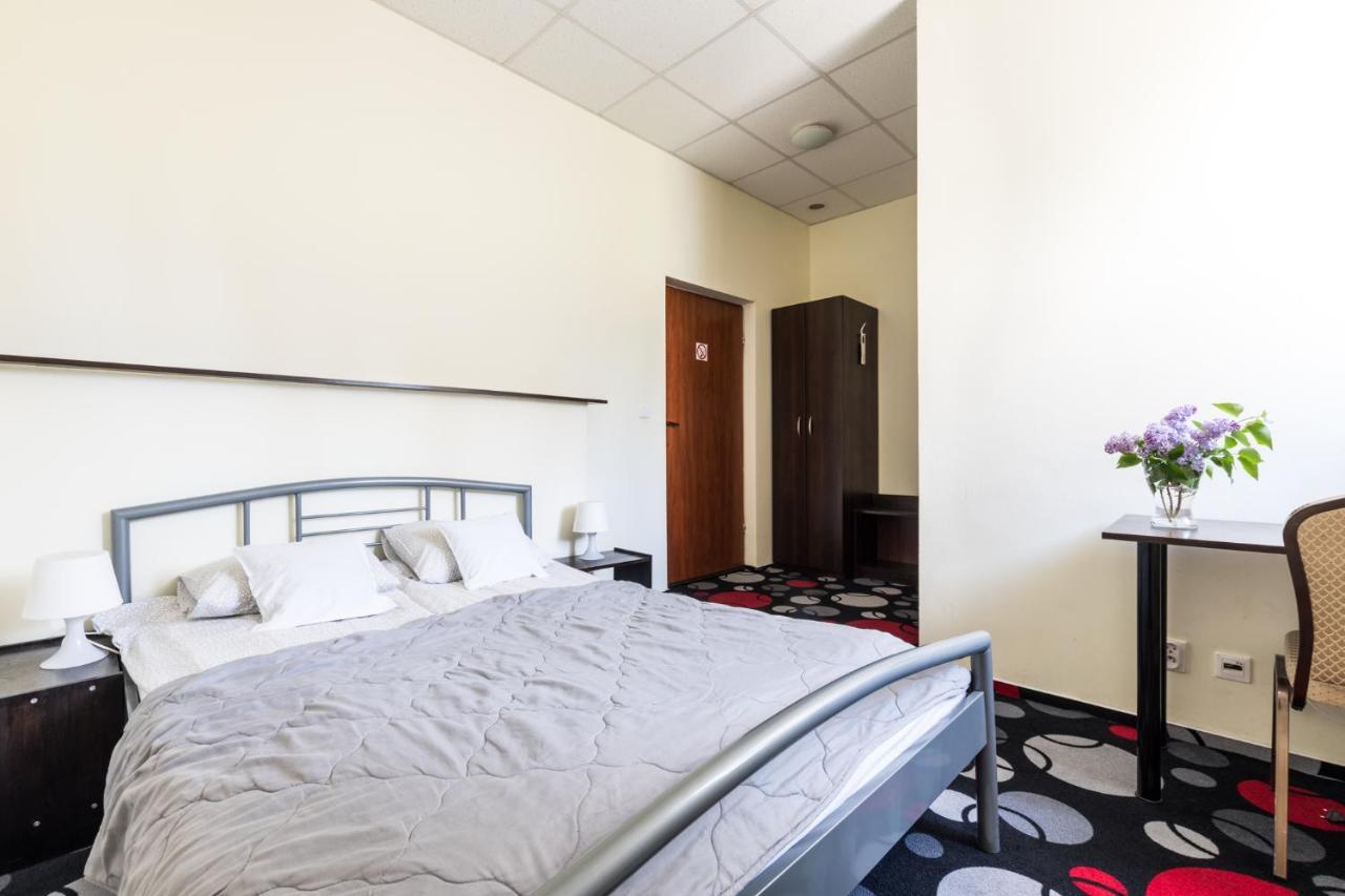 Motel Silver Konstantynów Łódzki Εξωτερικό φωτογραφία