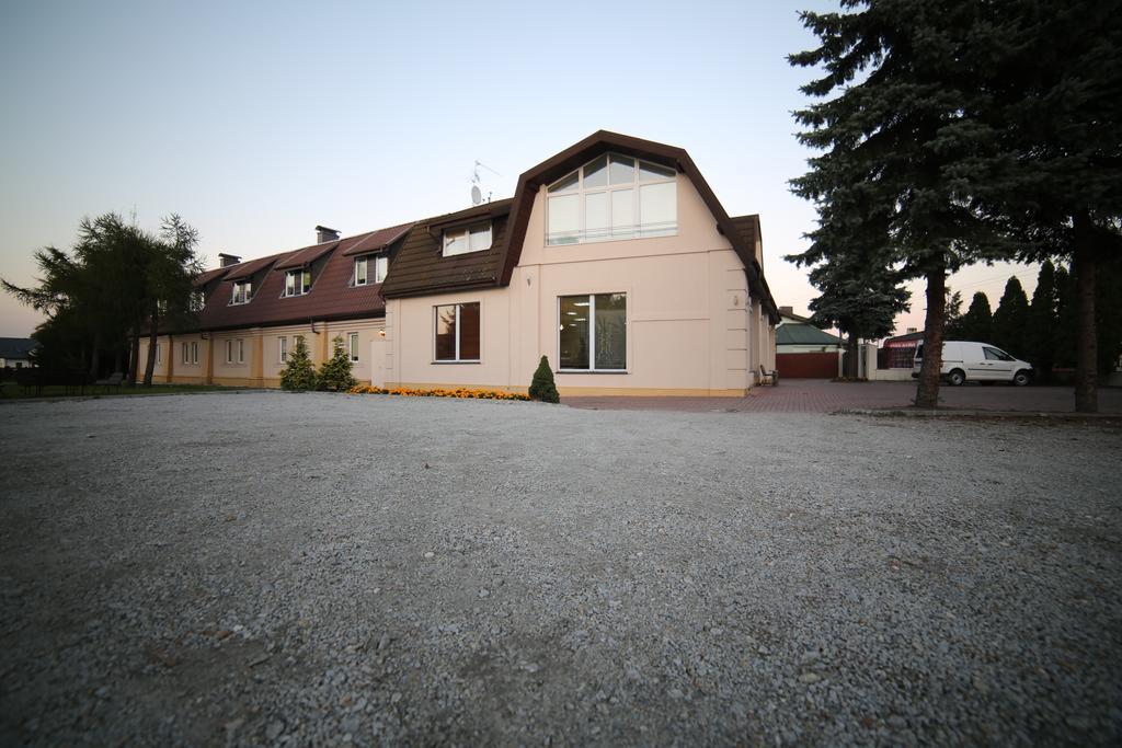 Motel Silver Konstantynów Łódzki Εξωτερικό φωτογραφία